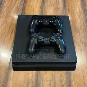 Playstation 4 Slim Chipped, 1tb, 23+ Games, 2 Controllers!