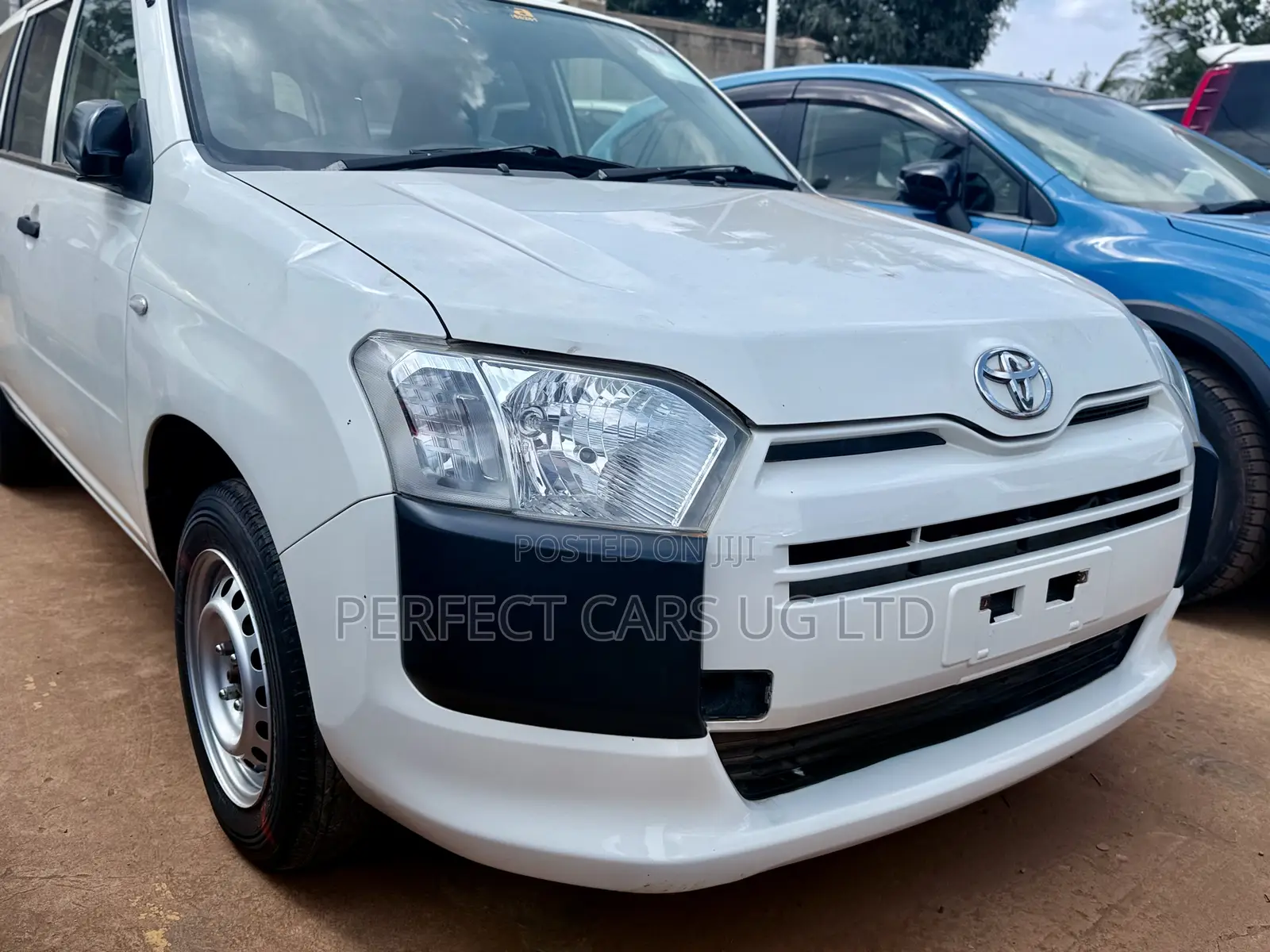 Toyota Probox 1.5 F 4WD 2016 White