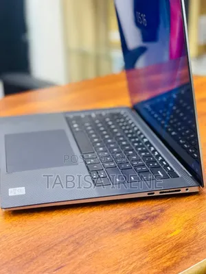 New Laptop Dell Precision 5550 32GB Intel Core I7 SSD 512GB