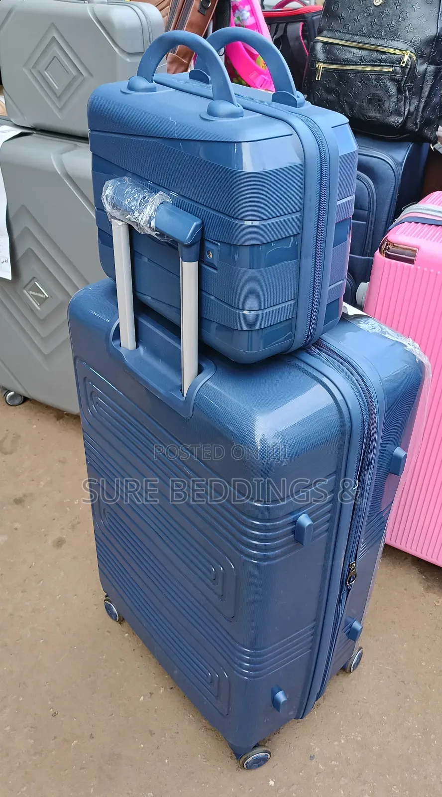Good Partner Rubber Suitcase