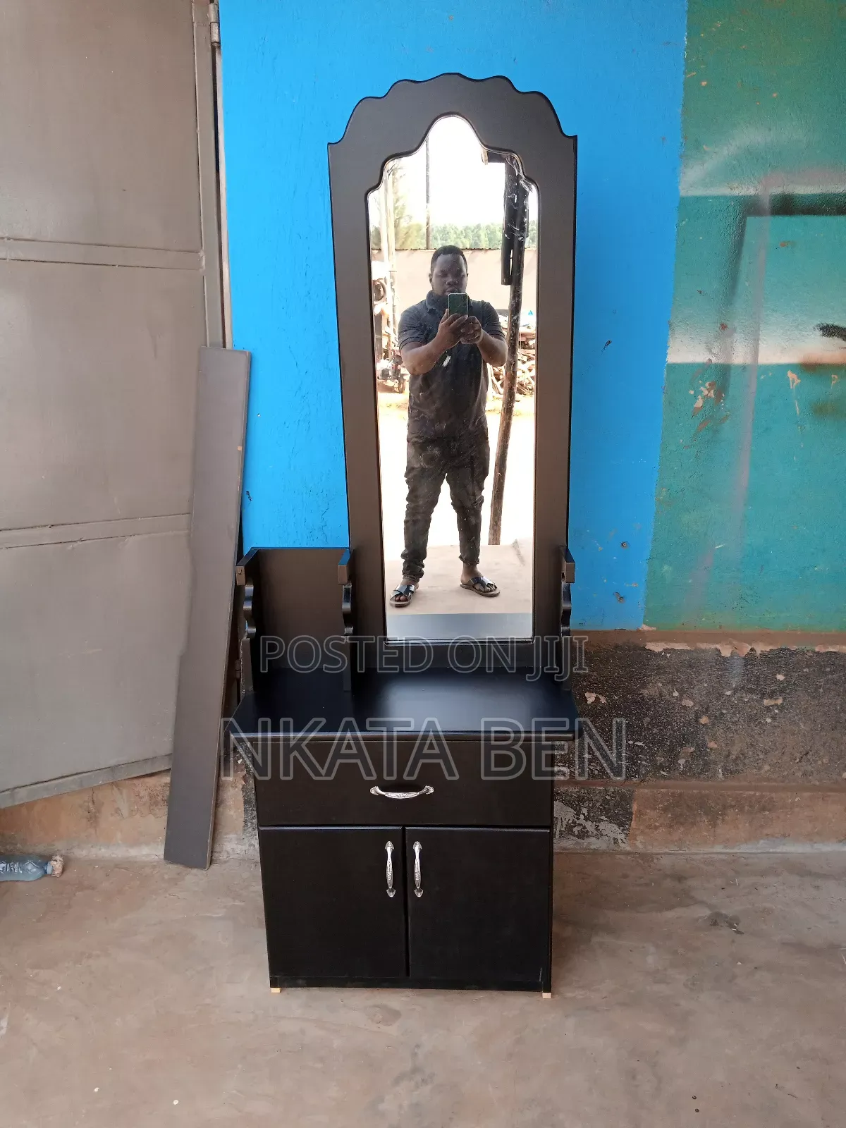 Back Dressing Mirror
