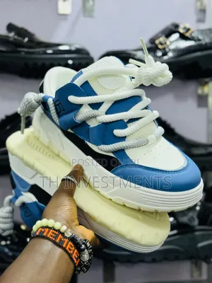 Unic Shoes