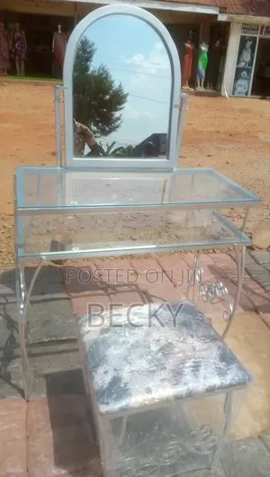 Photo - Dressing Mirror