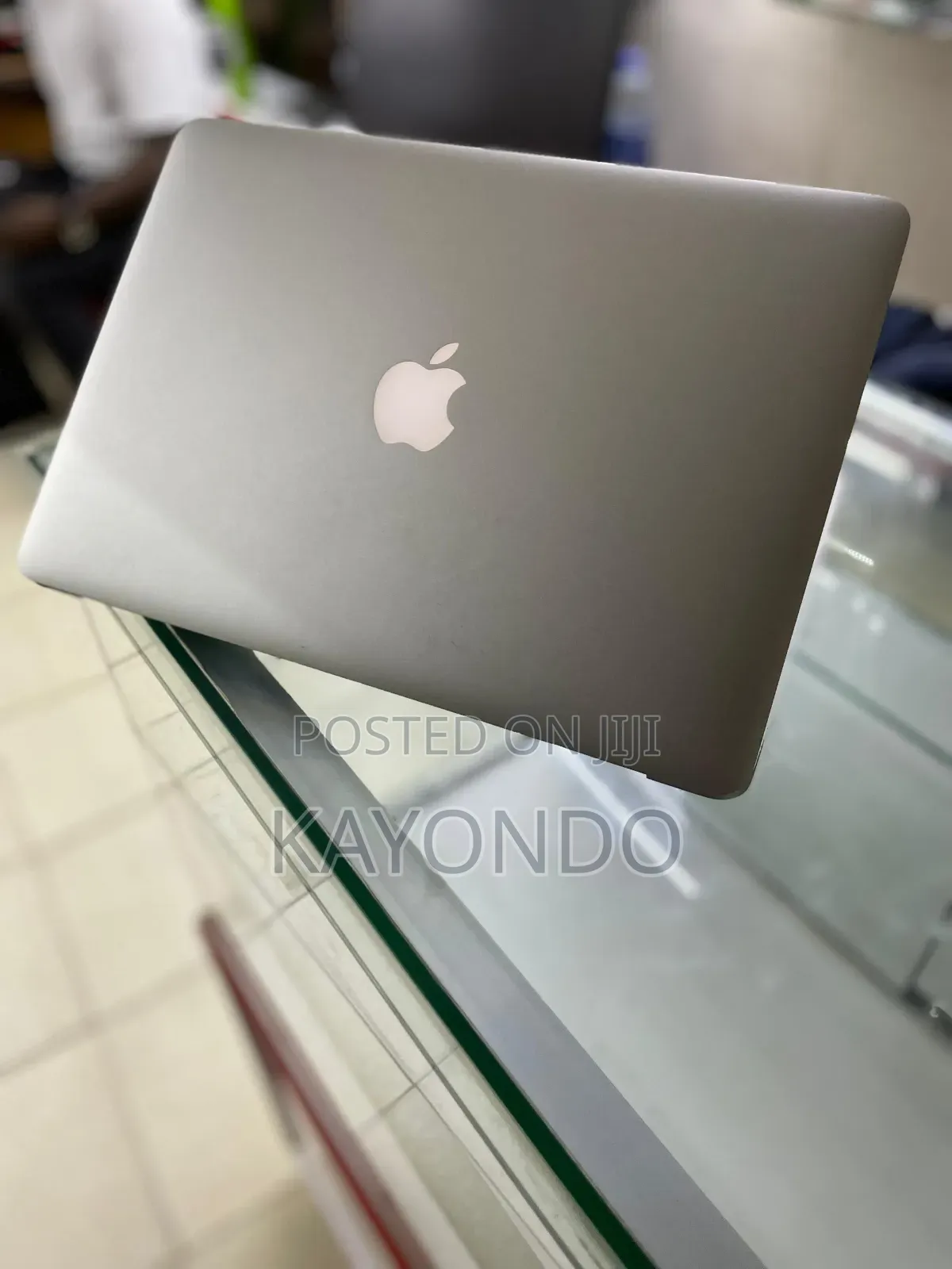 Laptop Apple MacBook Air 4GB Intel Core I5 SSD 128GB