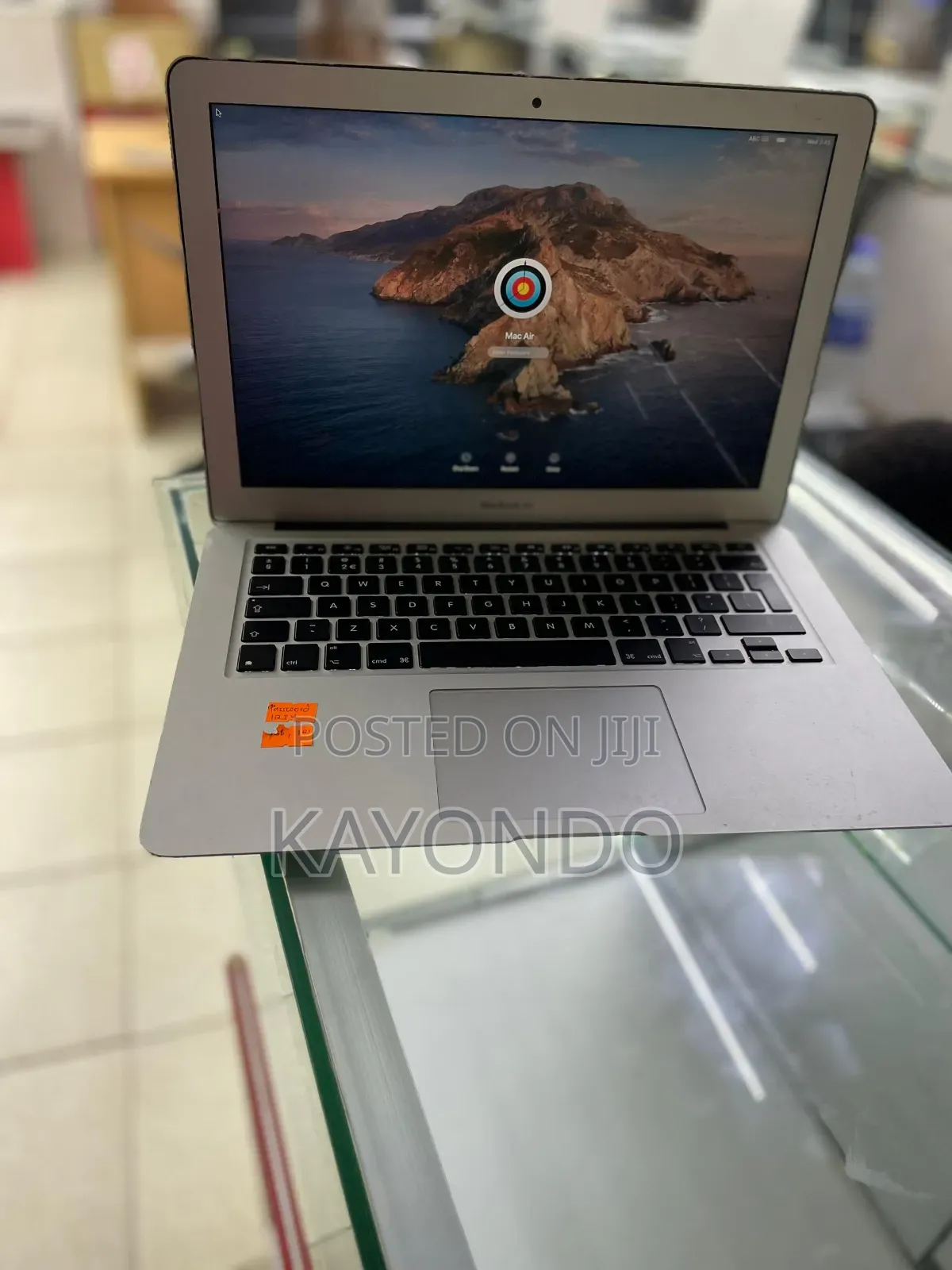 Laptop Apple MacBook Air 4GB Intel Core I5 SSD 128GB