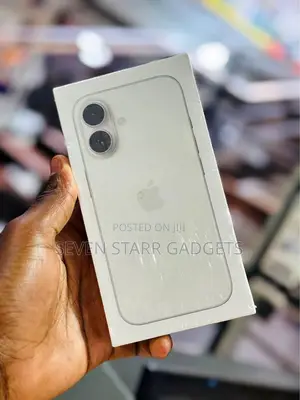 New Apple iPhone 16 128 GB White