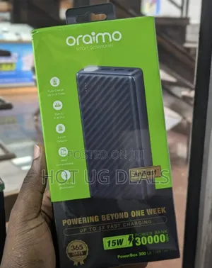 Oraimo 15w 30000mah Powerbox 300 Lit - Black