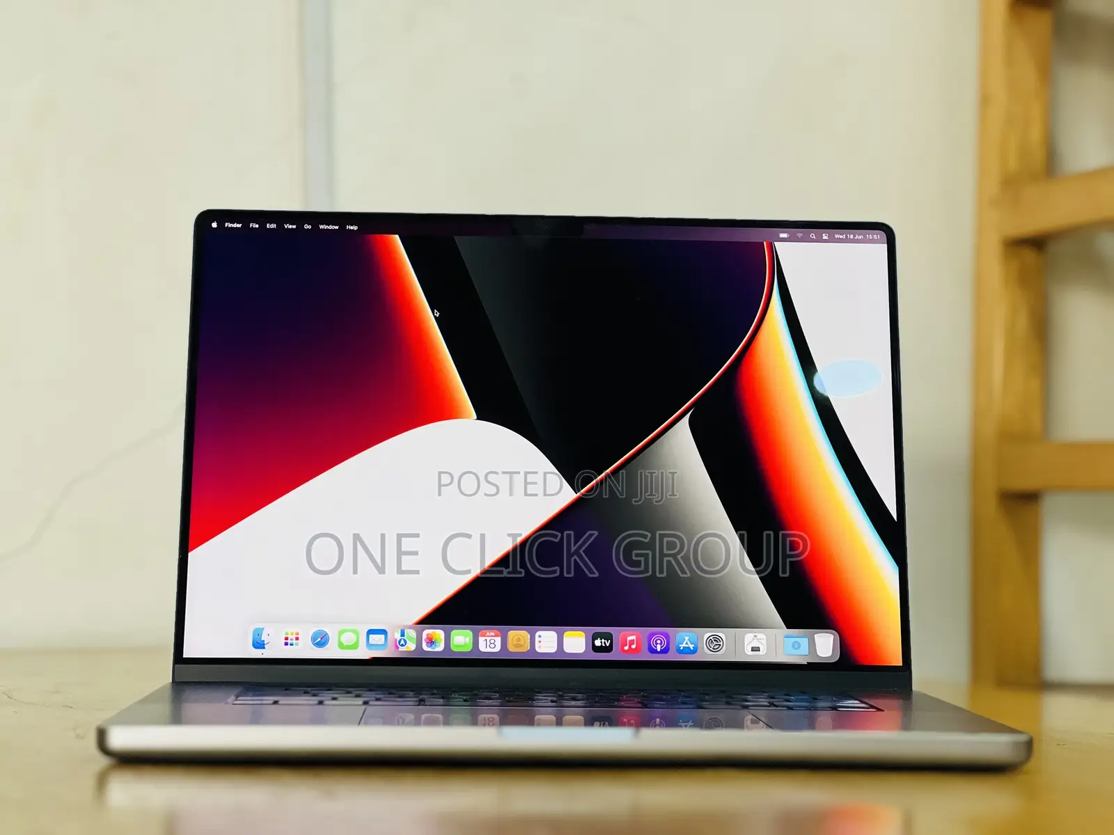 Laptop Apple MacBook Pro 2021 M1 32GB Apple M1 Max SSHD (Hybrid) 1T