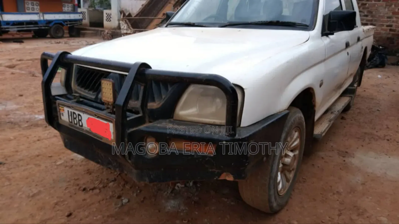 Mitsubishi L200 2005 White