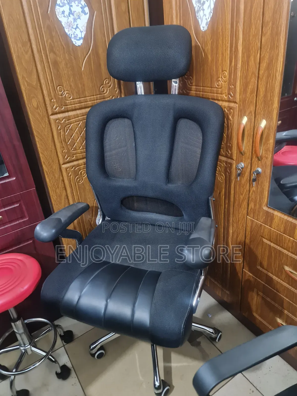 Malaysian Office Orthopedic Chair