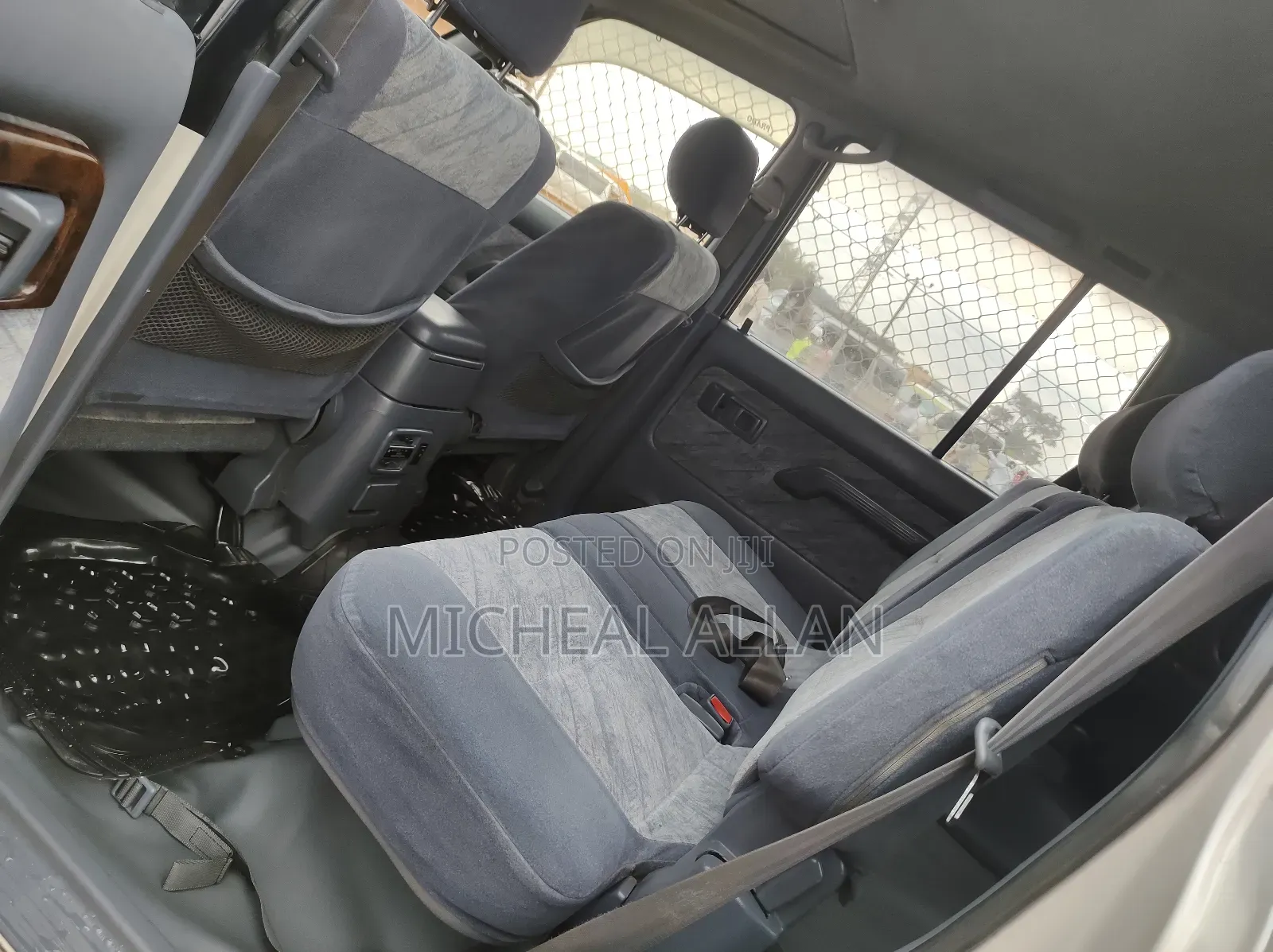 Toyota Land Cruiser Prado 2000 Silver