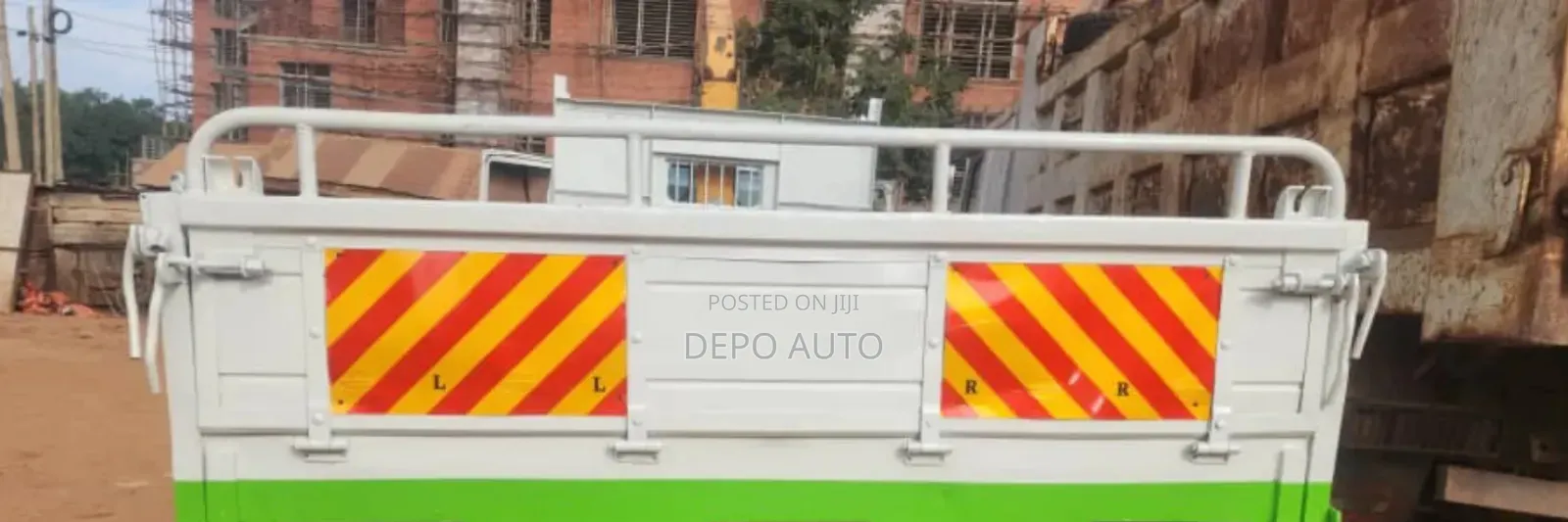 Trucks Body Reflectors