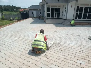 Expert Pavers Installation, Guaranteed Results.