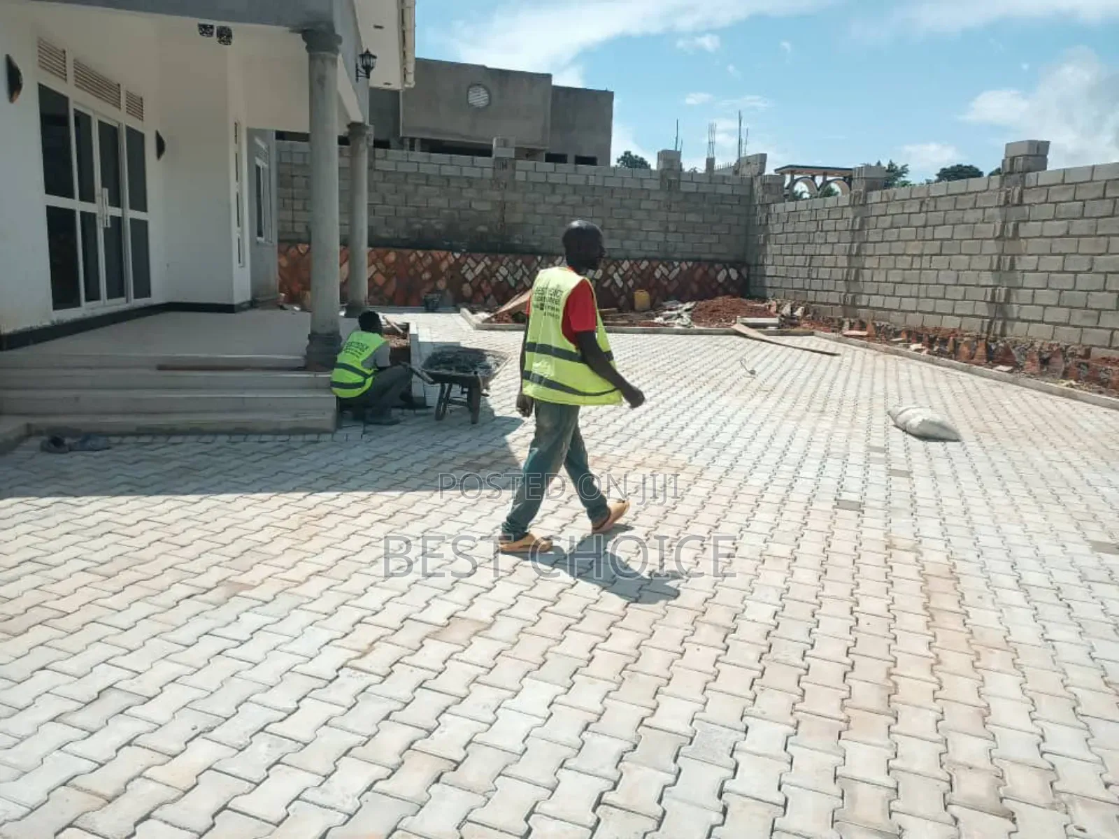 Expert Pavers Installation, Guaranteed Results.