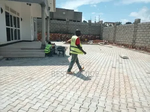 Expert Pavers Installation, Guaranteed Results.