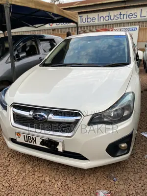 Photo - Subaru Impreza 2014 White
