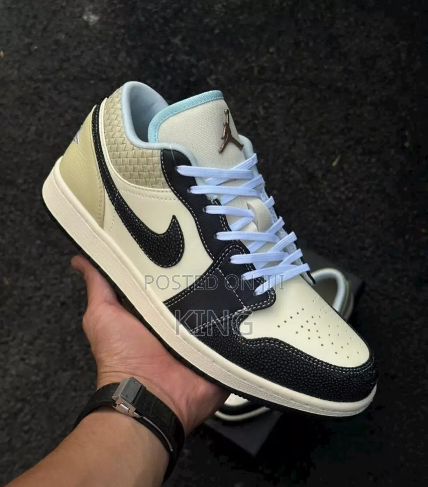 Jordan 1 Low Se Coconut Milk Black Muslin