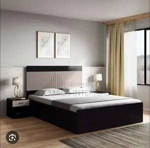 Flat Panel Bed 5by6 With Bedside Drawers