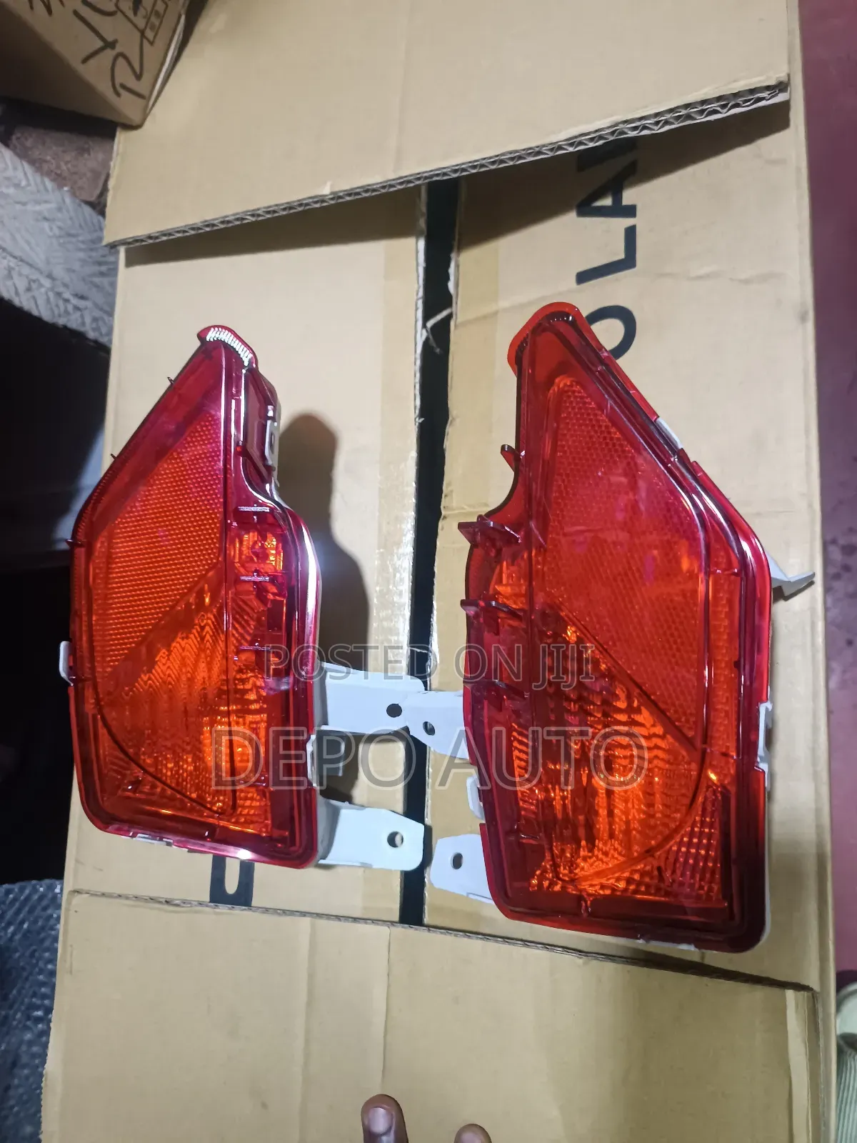 Rav4 2016 Rear Bumper Reflectors