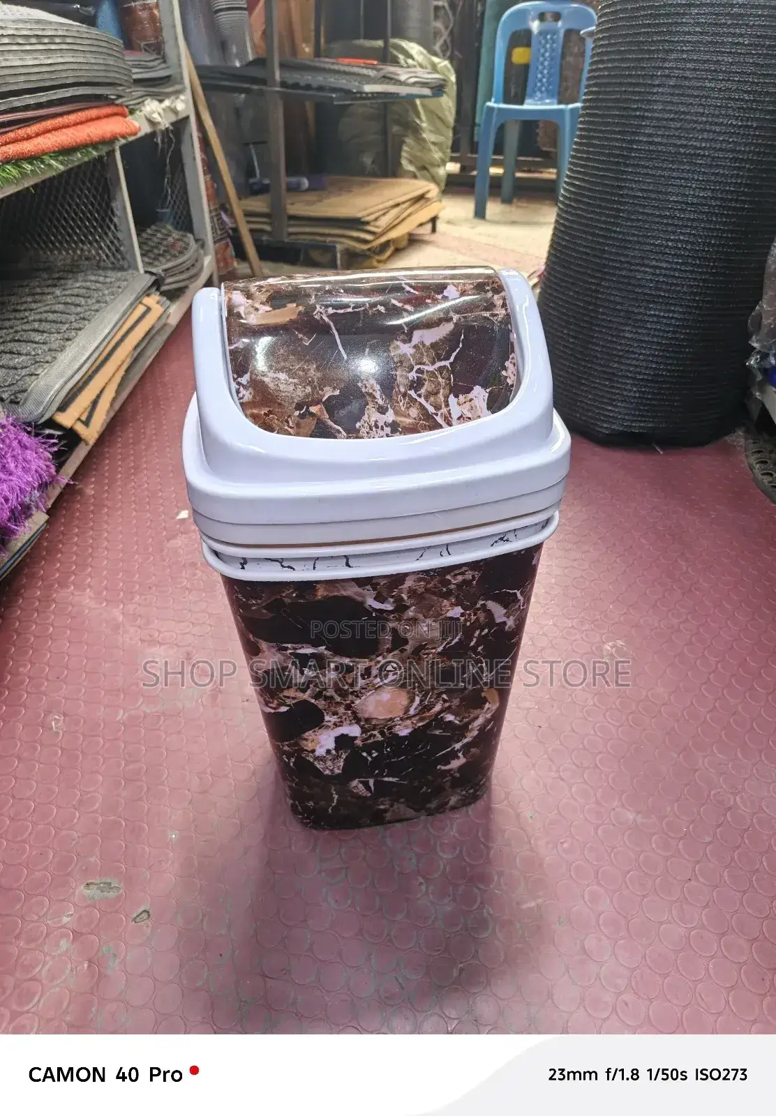 Plastic Dust Bins for Home Office Use