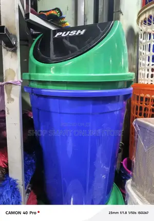 Swing Plastic Dust Bins Swing Plastic Dust Bins