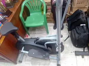 Elliptical Cross Trainer/Exercise Bike