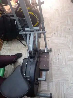 Elliptical Cross Trainer/Exercise Bike