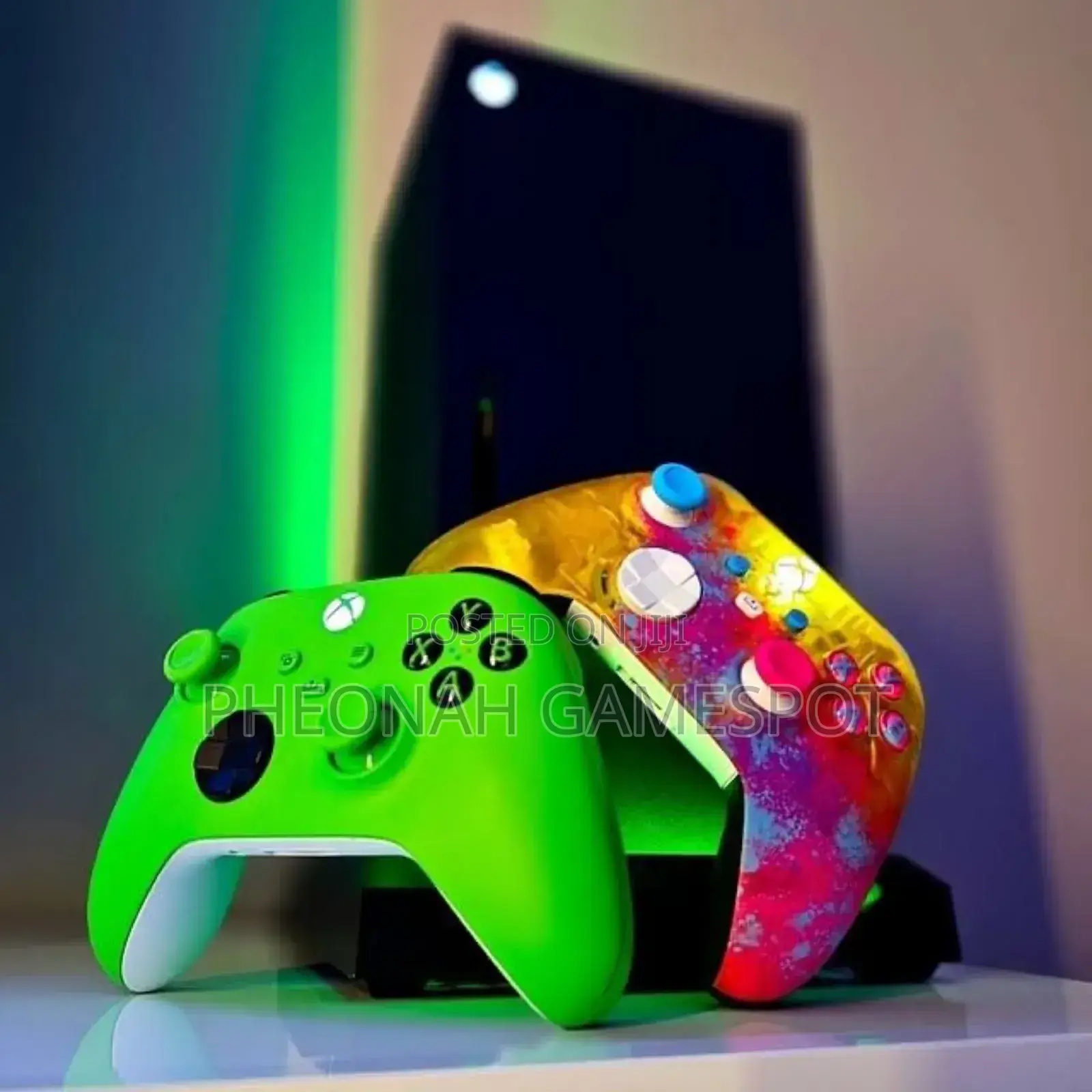 All the Xbox Controllers