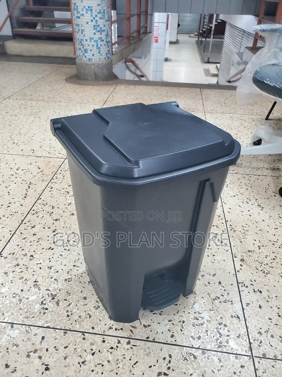 Outdoor Plastic Dust Bins Plastic Dust Bins 50litres