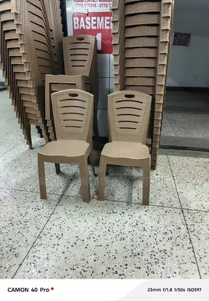 Plastic Stackable Chairs Plastic Stackable Chairs