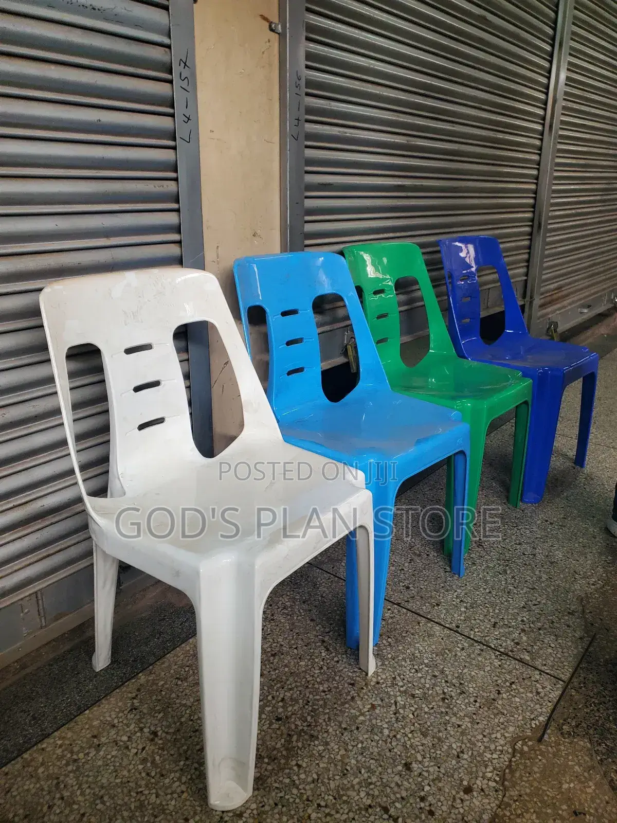 Executive Plastic Chairs Executive Plastic Chairs (Kil)
