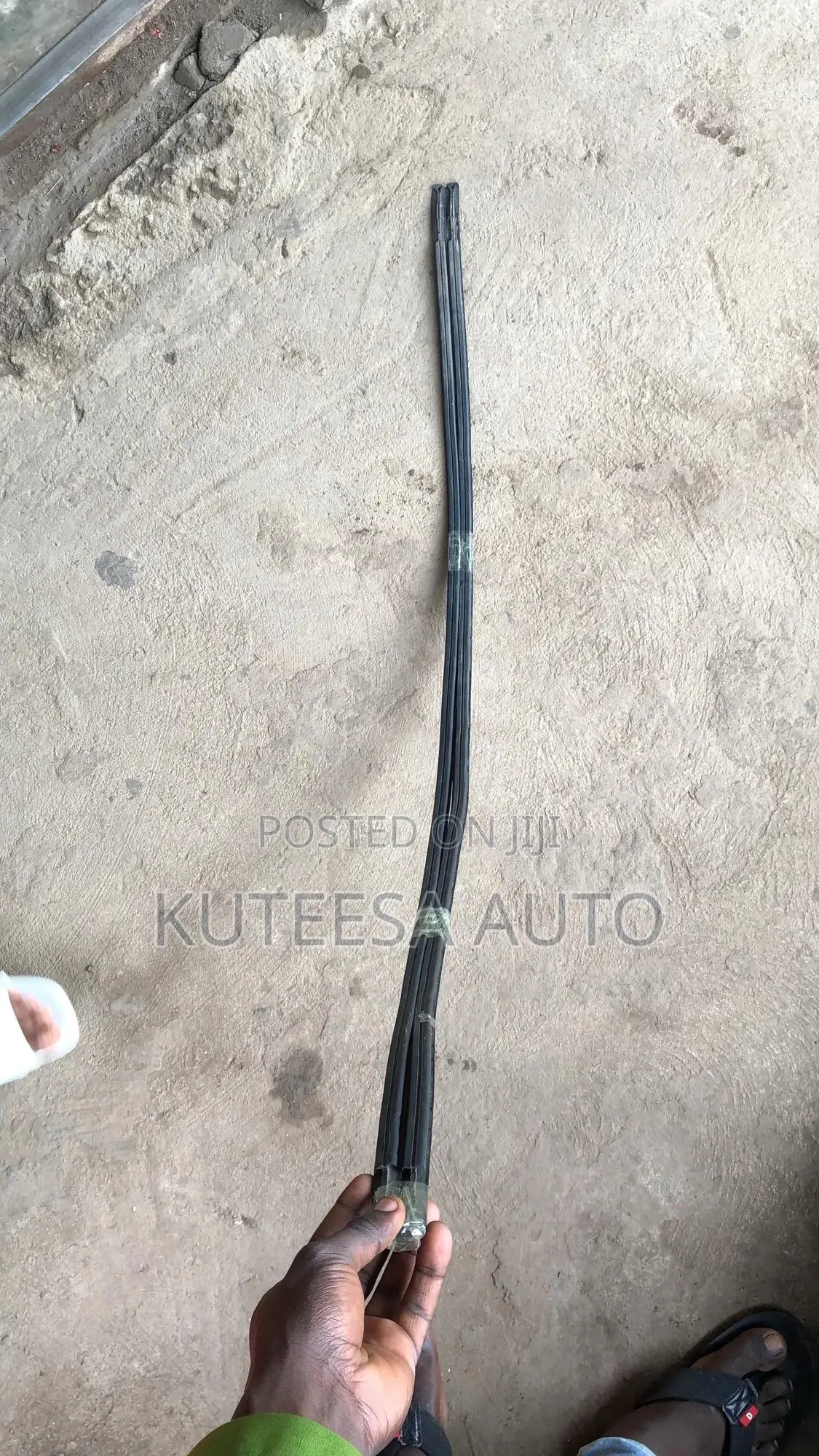 Mark X 2007 Roof Moldings