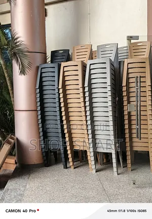 Photo - Dining Plastic Chairs Plastic Chairs