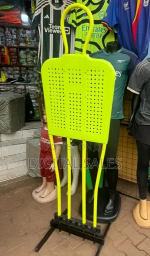 Training Free Kick Dummies