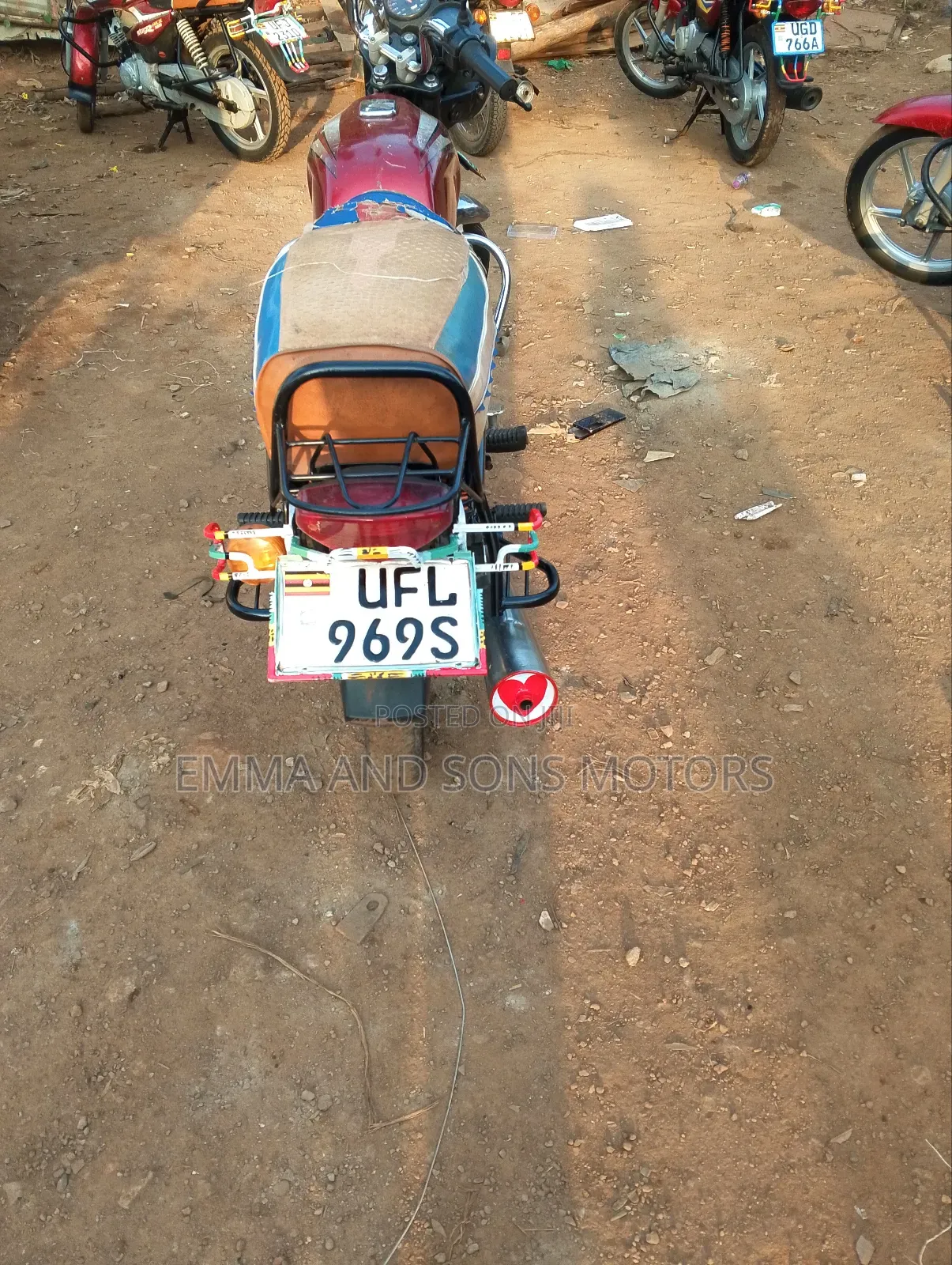 Bajaj Boxer 2022 Red