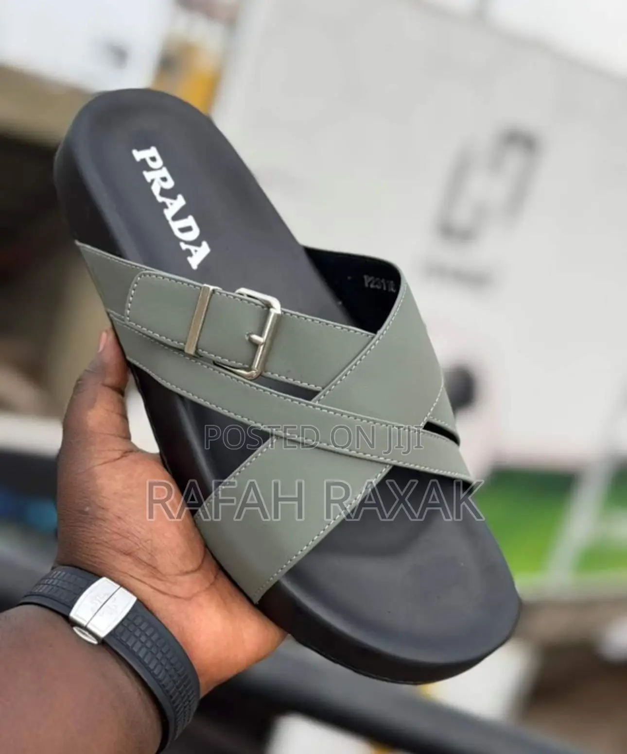 Original Classic Luxury Men’S Prada Cross Sandals
