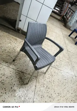 Modern Plastic Chairs Plastic Chairs Steel Leged