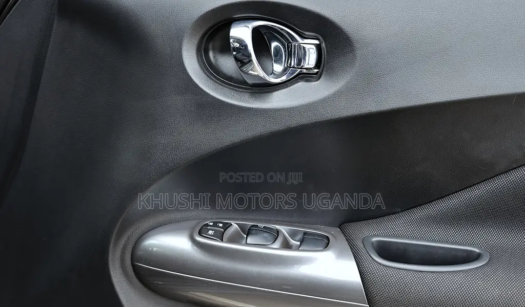 Nissan Juke 2012 Gray