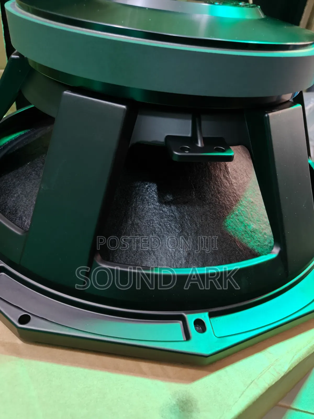 Naked Woofer (Rmw)