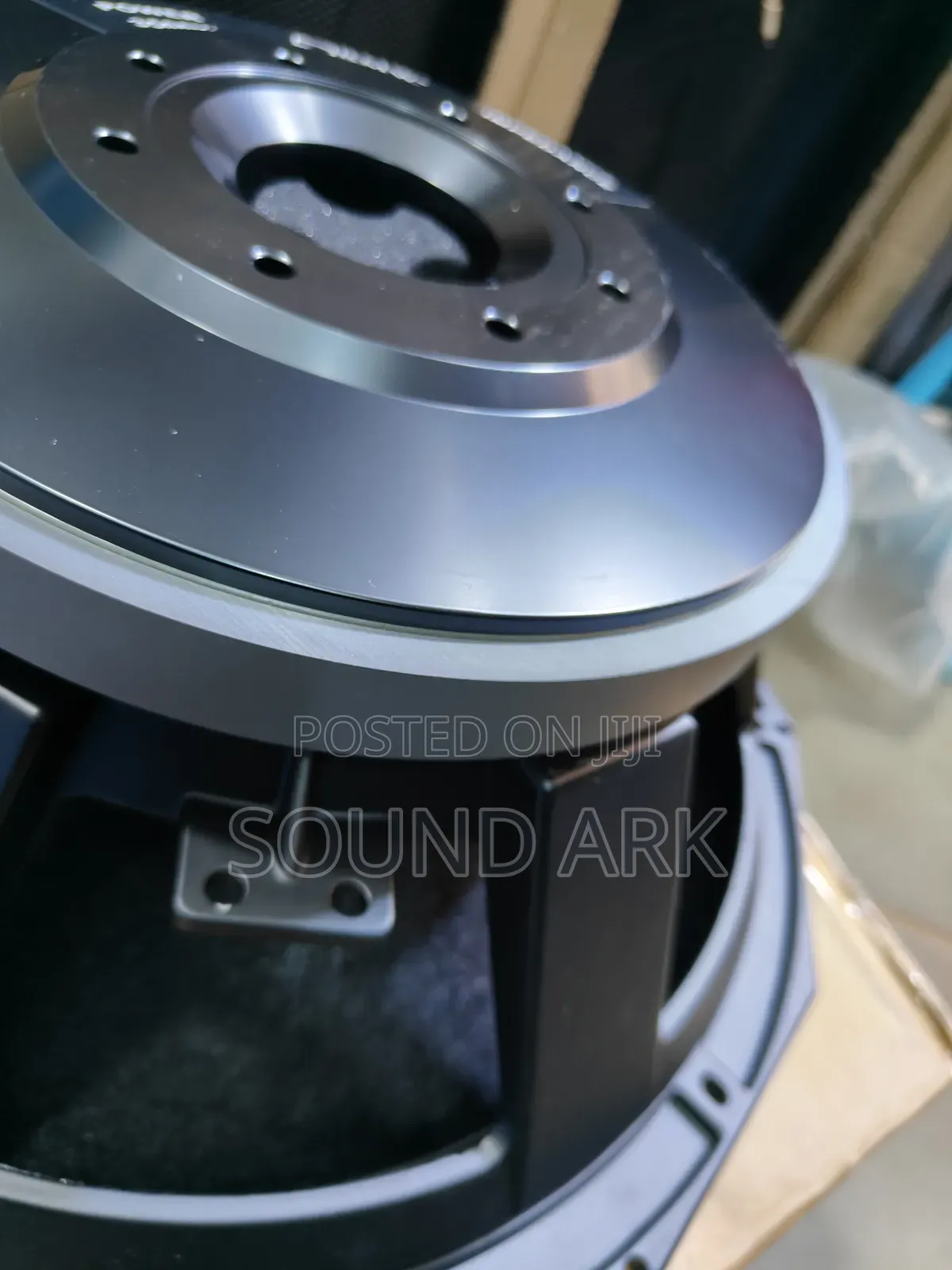 Naked Woofer (Rmw)