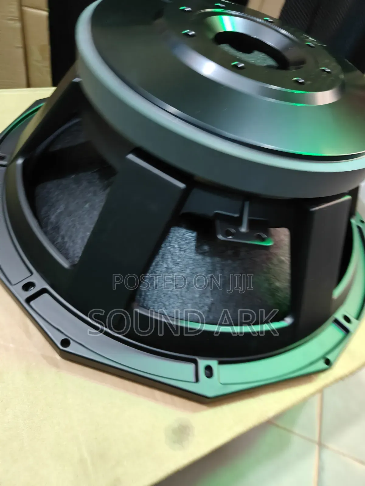 Naked Woofer (Rmw)