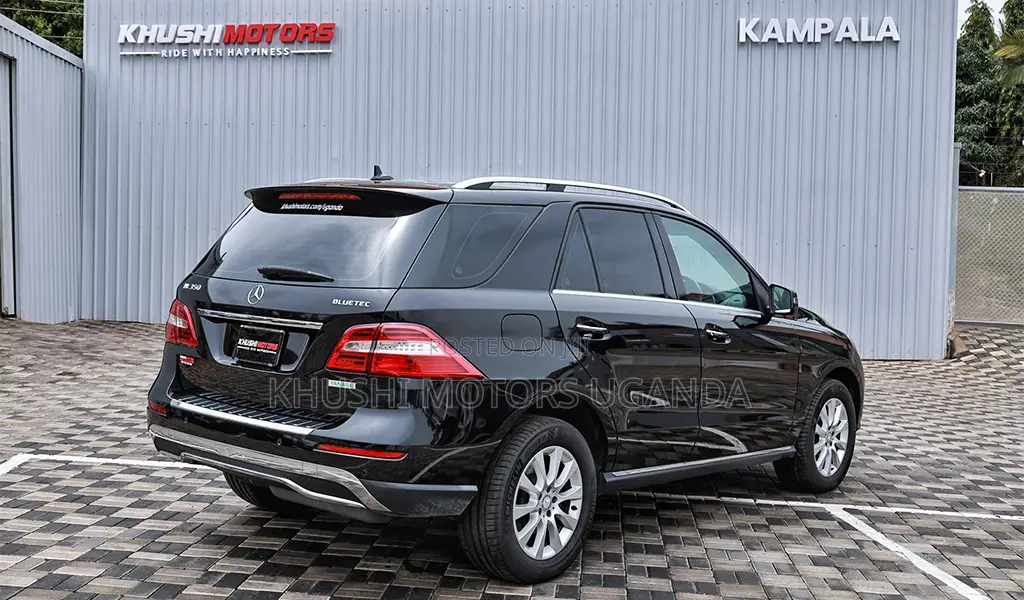 Mercedes-Benz M Class ML 350 BlueTEC 4Matic 2012 Black