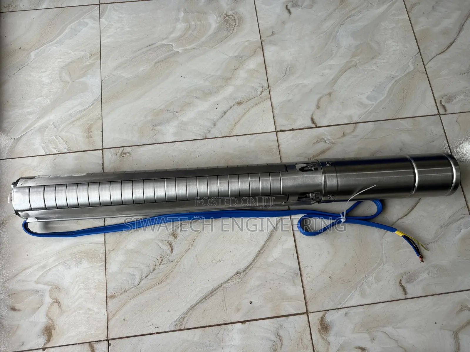 255m Head Ac/Dc Submersible Water Pump, 280v 1.25” Outlet