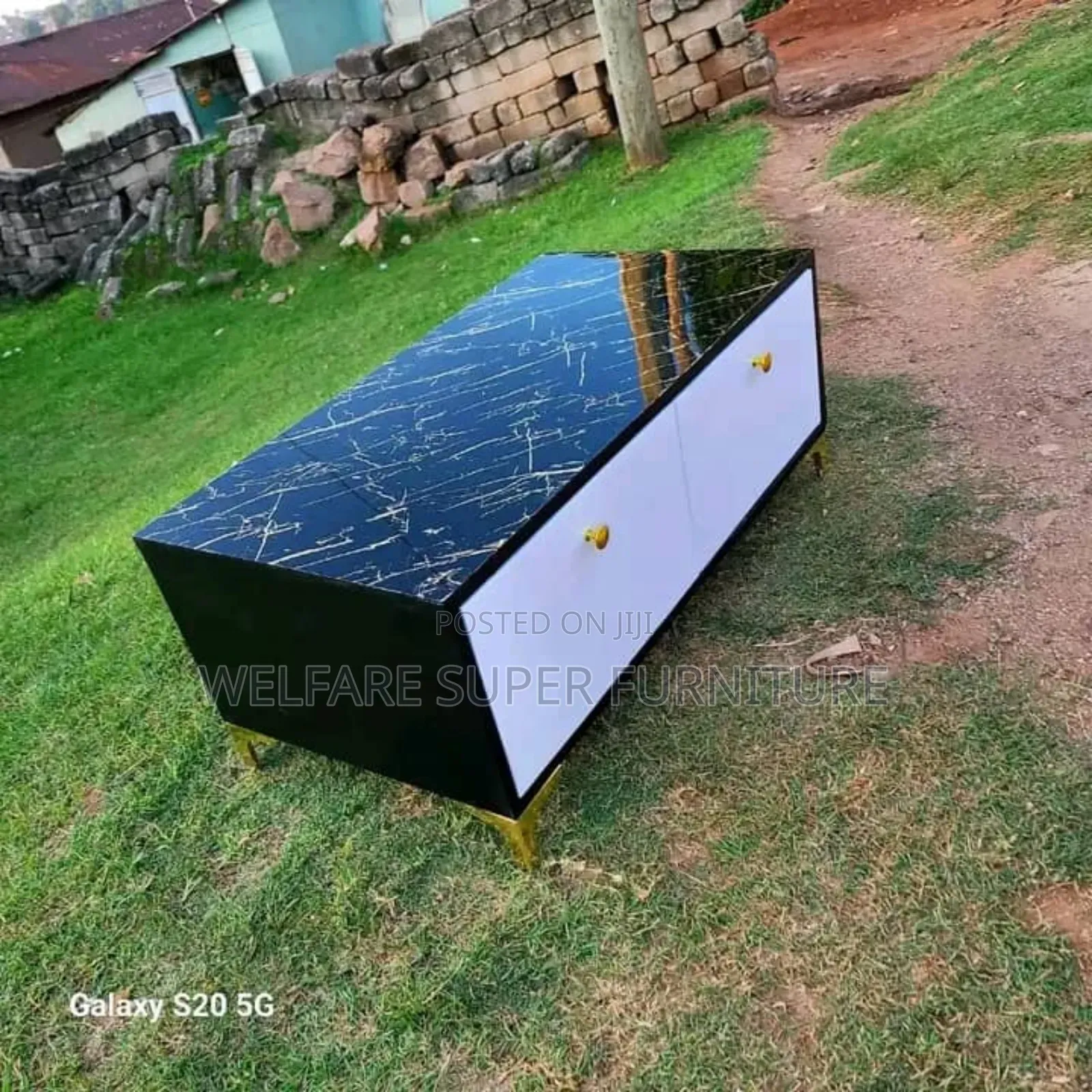 Portable Design With Black Colour