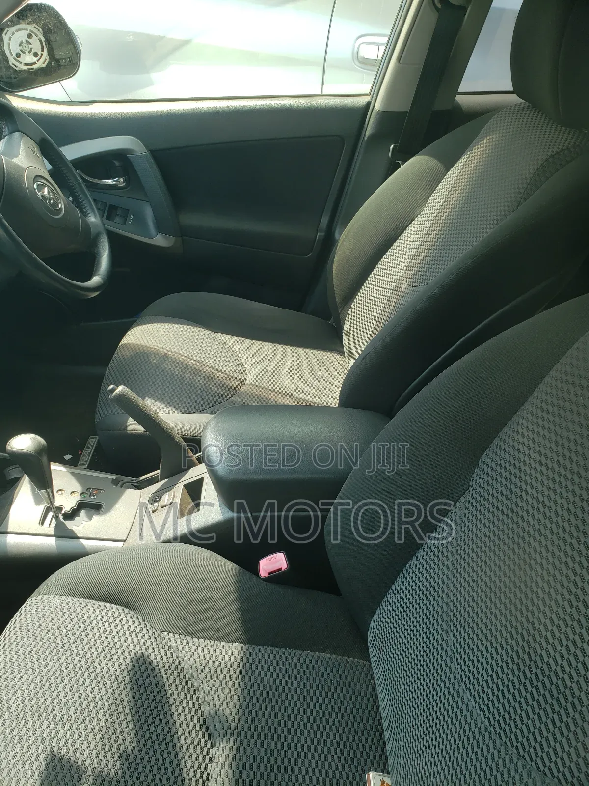Toyota RAV4 Limited 2011 Blue