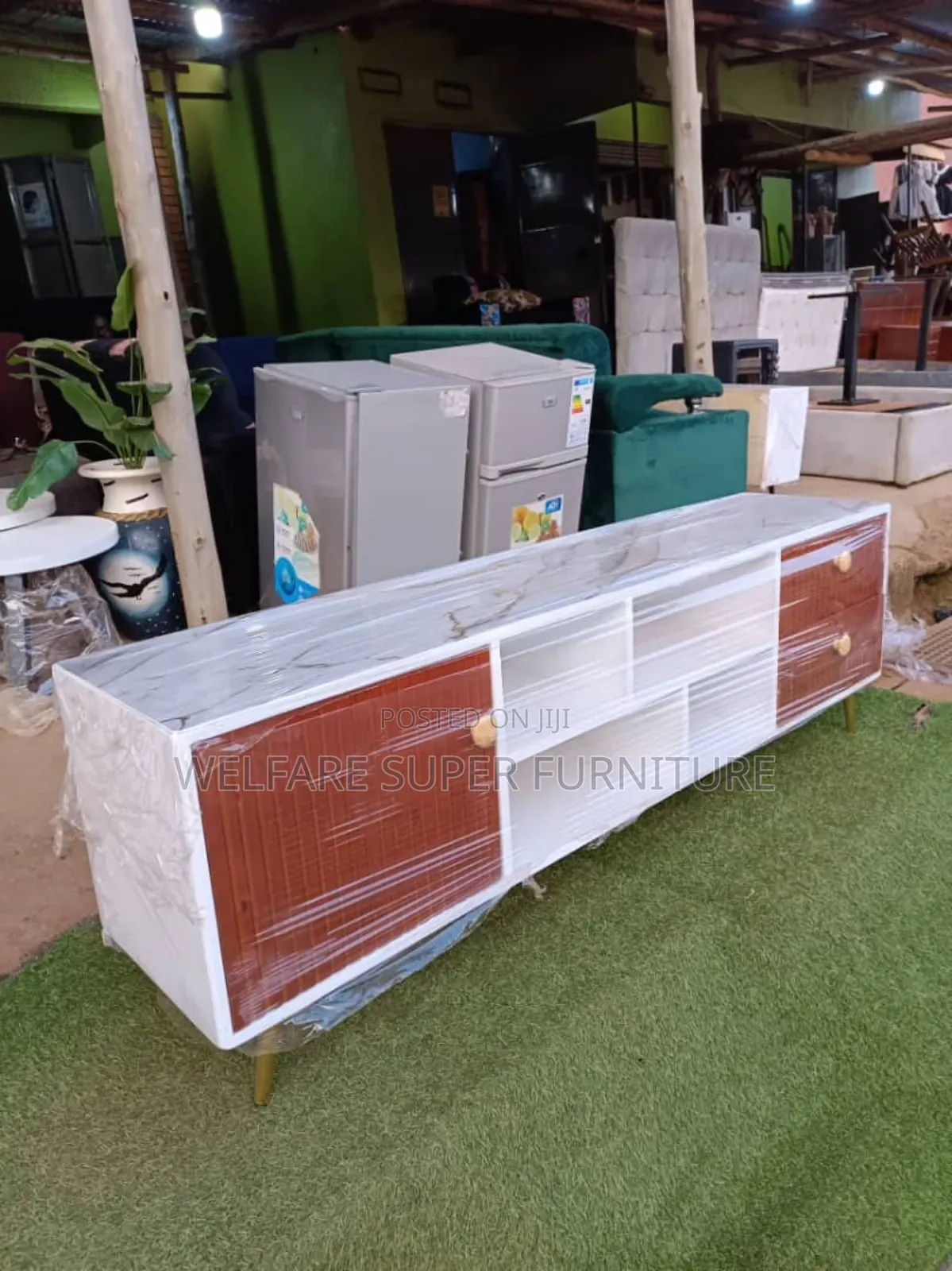 Suitable Tv Stand at Low Prices