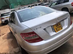 Mercedes-Benz C200 2016 Silver