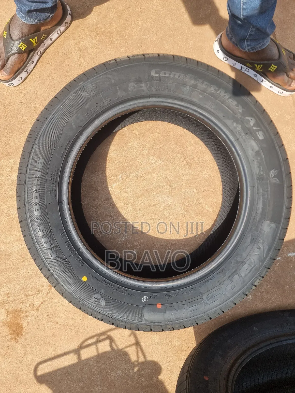205/60r16 Kapsen Tyres .