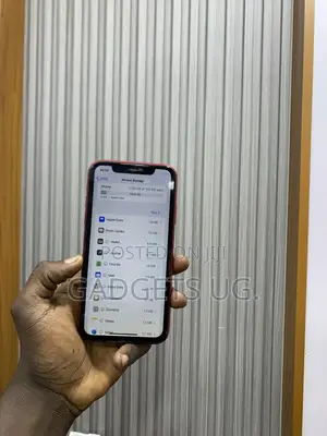 Apple iPhone 11 64 GB Red