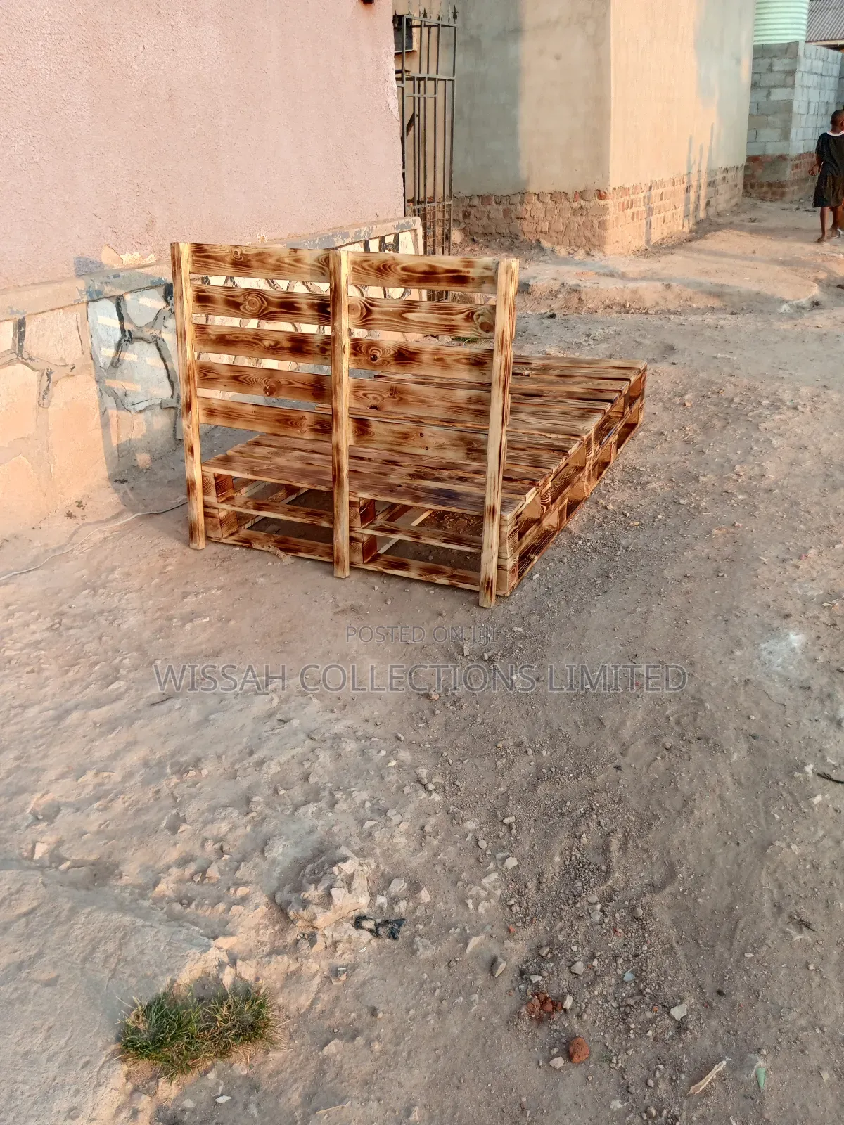 Pallet Bed